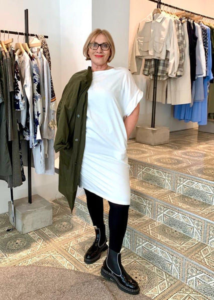 Katharina Hovman - Easydress